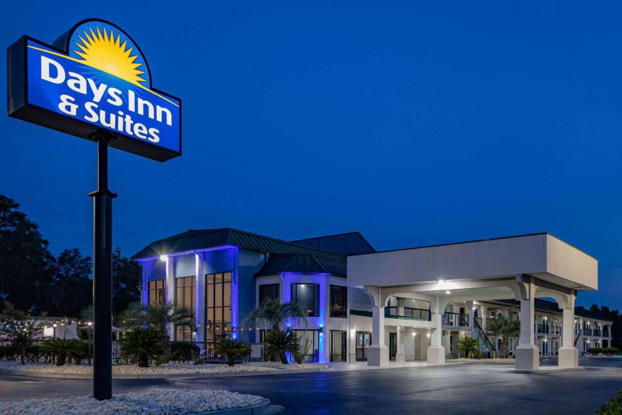 Days Inn & Suites By Wyndham Savannah Midtown Esterno foto
