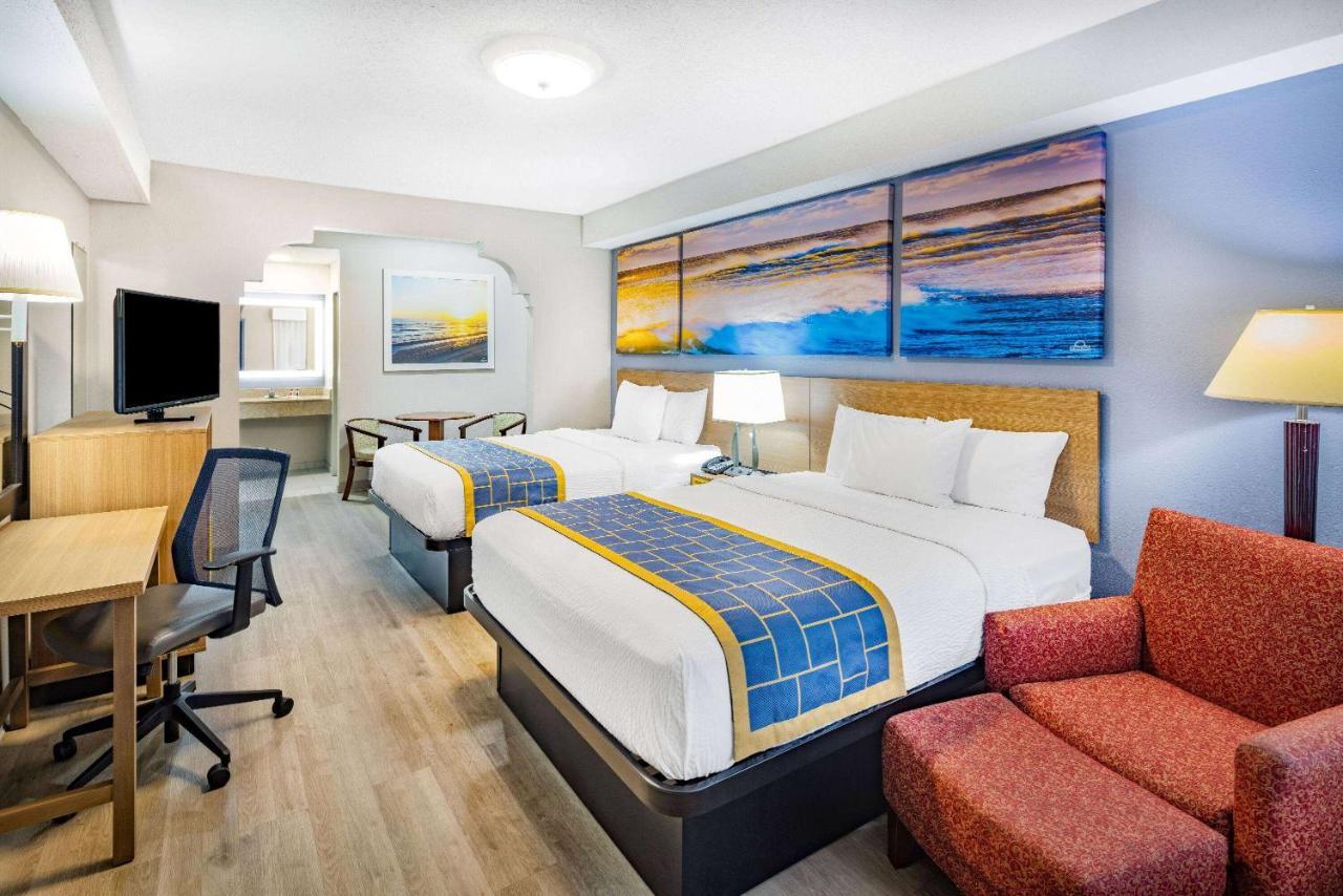 Days Inn & Suites By Wyndham Savannah Midtown Esterno foto