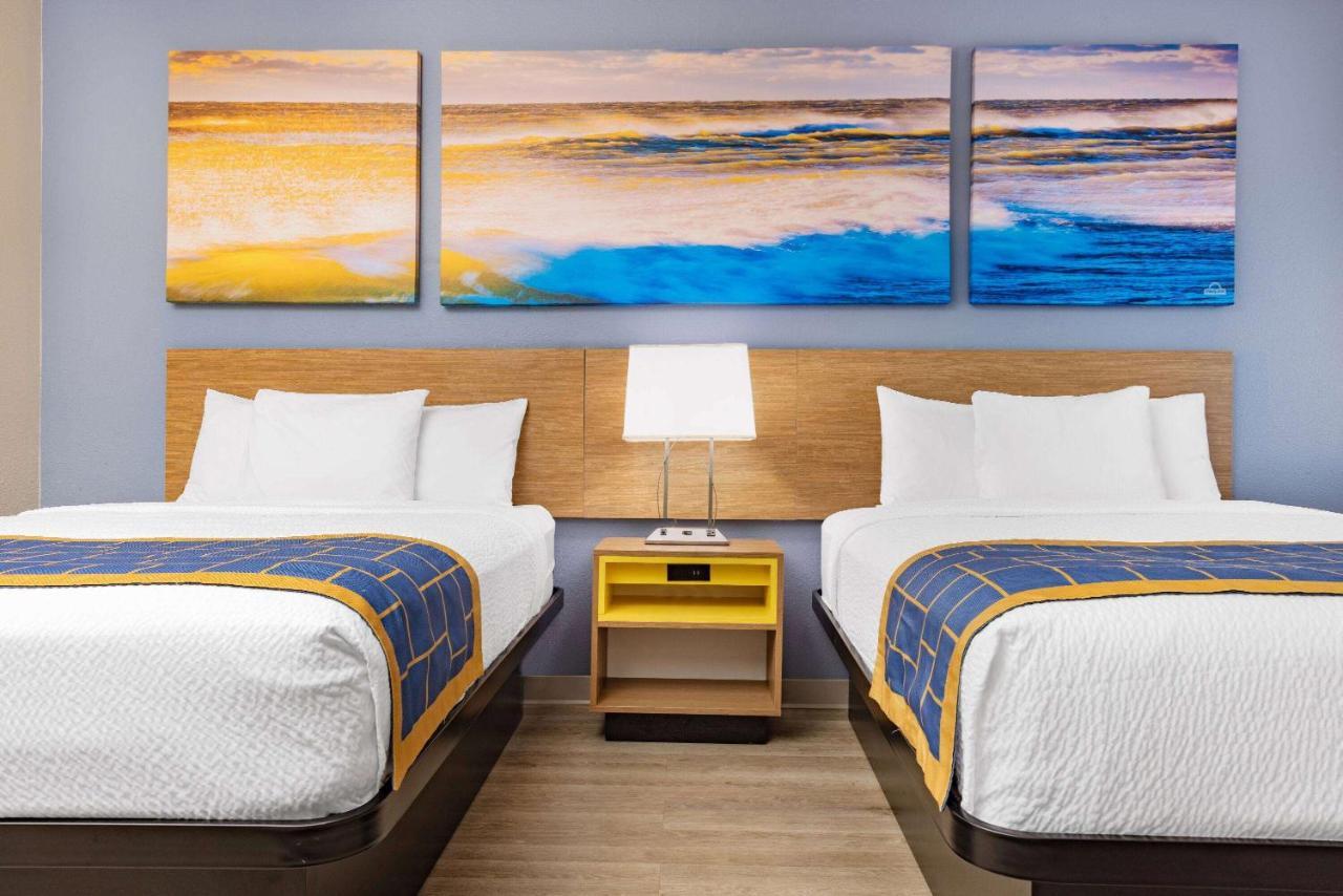 Days Inn & Suites By Wyndham Savannah Midtown Esterno foto
